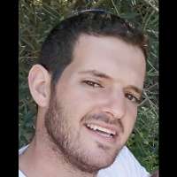 עץ אמיתי - ללא תיקונים עץ אמיתי - ללא תיקונים