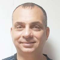 אורן קרויזמן אורן המנעולן