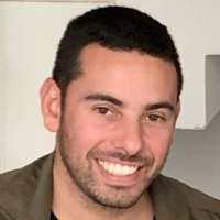 ביס בעץ ביס בעץ