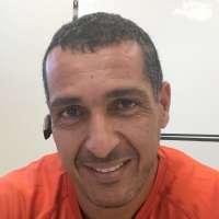 הצדיק במרכז הצדיק במרכז