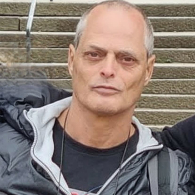 בני ידי זהב 