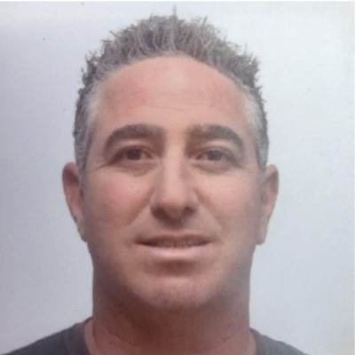 המפתח הראשון 