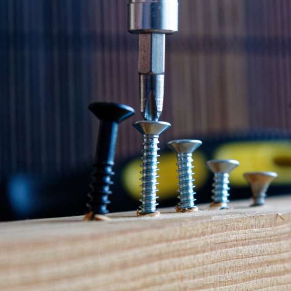 3 דברים שחייבים לברר לפני שמזמינים הנדימן