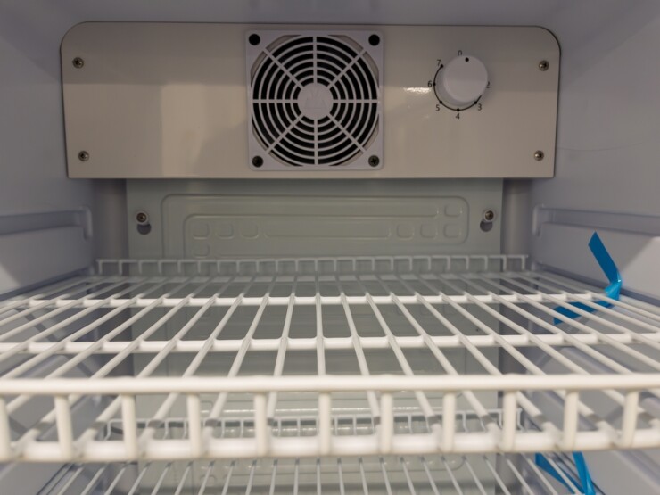 מאוורר מקרר