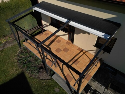 פרגולה חשמלית