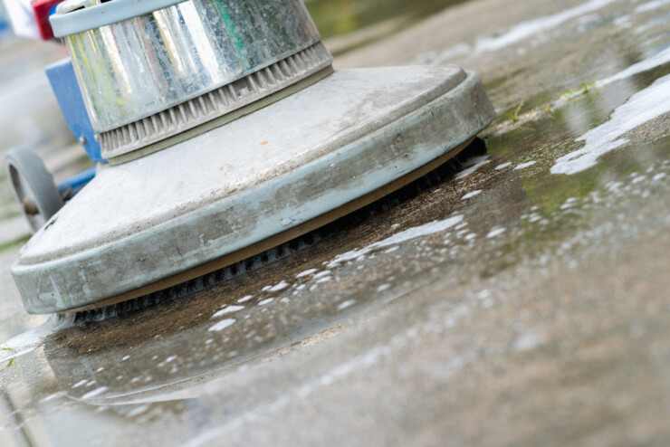 ניקיון משרד
