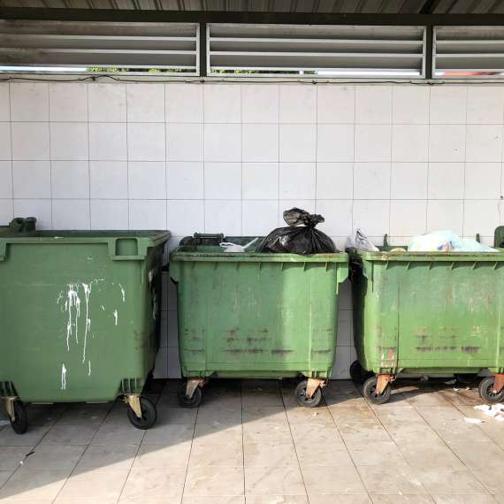 אל תתפשרו על ניקיון חדר האשפה אל תתפשרו על ניקיון חדר האשפה