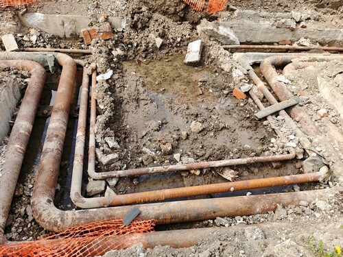 רגע לפני שמחליפים צנרת בבית: כך תבטיחו לעצמכם שקט לשנים