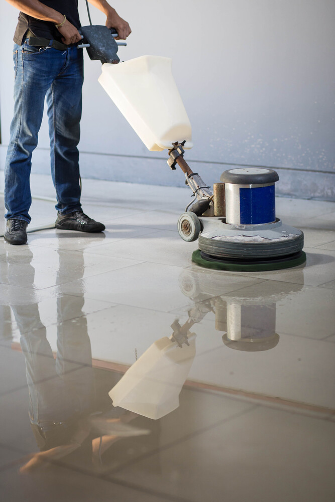 מאחורי הקלעים: מה באמת קורה כשהמומחים מגיעים לעשות פוליש?