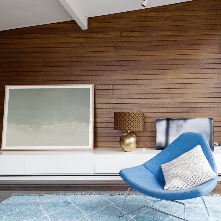 חפה עליי: אריחי עץ לקירות פנים