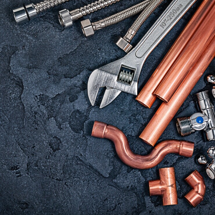 טיפול בתקלות בצנרת המשותפת: המדריך המלא