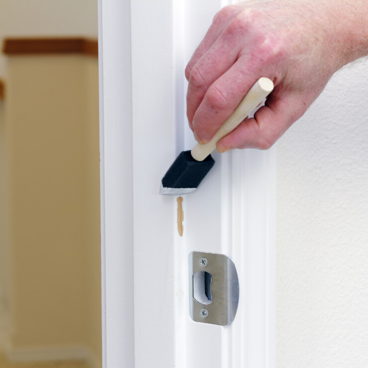 מחזירים את הצבע: הכל על צביעת משקוף פלדלת