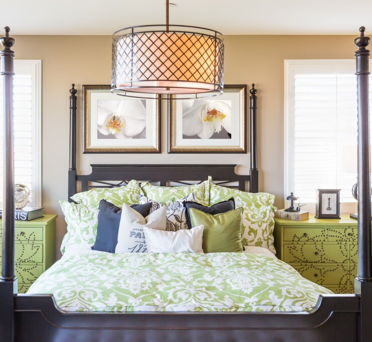 בניית מיטה בהתאמה אישית: עיצוב ייחודי לצד נוחות מרבית: