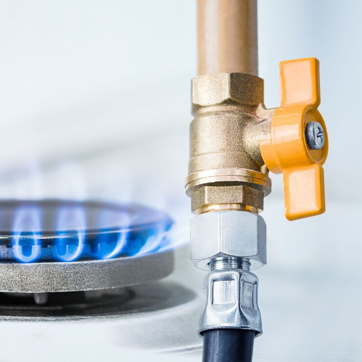 משנים מקום: המדריך המלא על הארכת צינור הגז